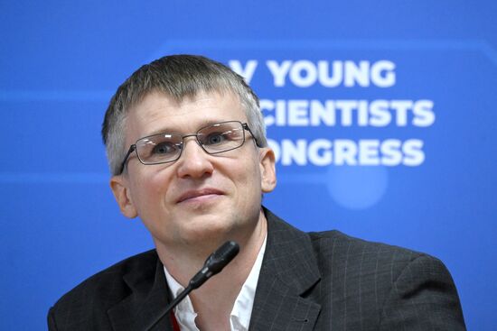 2025 Young Scientists Congress. How Expert Evaluations Work at the RSF: An Inside Look