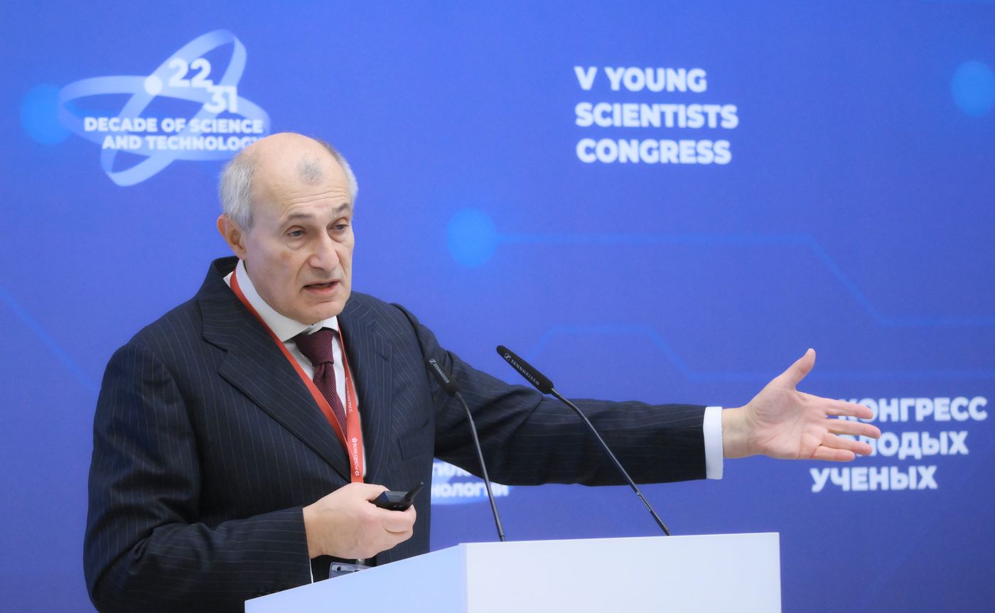 2025 Young Scientists Congress. Using Artificial Intelligence, Machine Learning, and Screening Technologies to Obtain Optimal Immunological Drugs and Biocatalysts