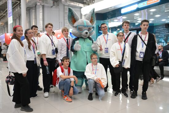 The 2025 Young Scientists Congress. Credit is mandatory when using the photo. Location: Russia, Federal territory 'Sirius'. Author: Vladimir Astapkovich. 2025 Young Scientists Congress