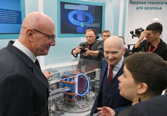 2025 Young Scientists Congress. Exhibition of scientific achievements