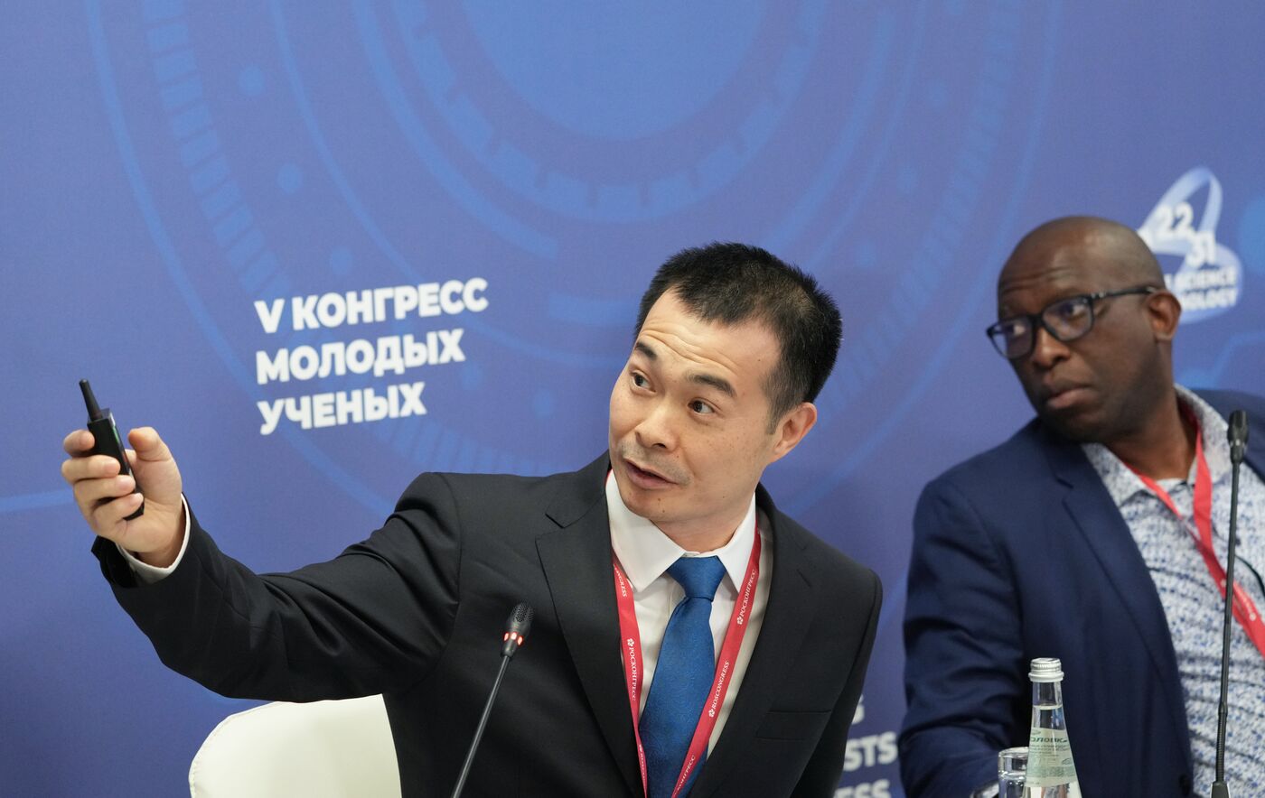 2025 Young Scientists Congress. Measuring Science and Technology Performance in BRICS Nations