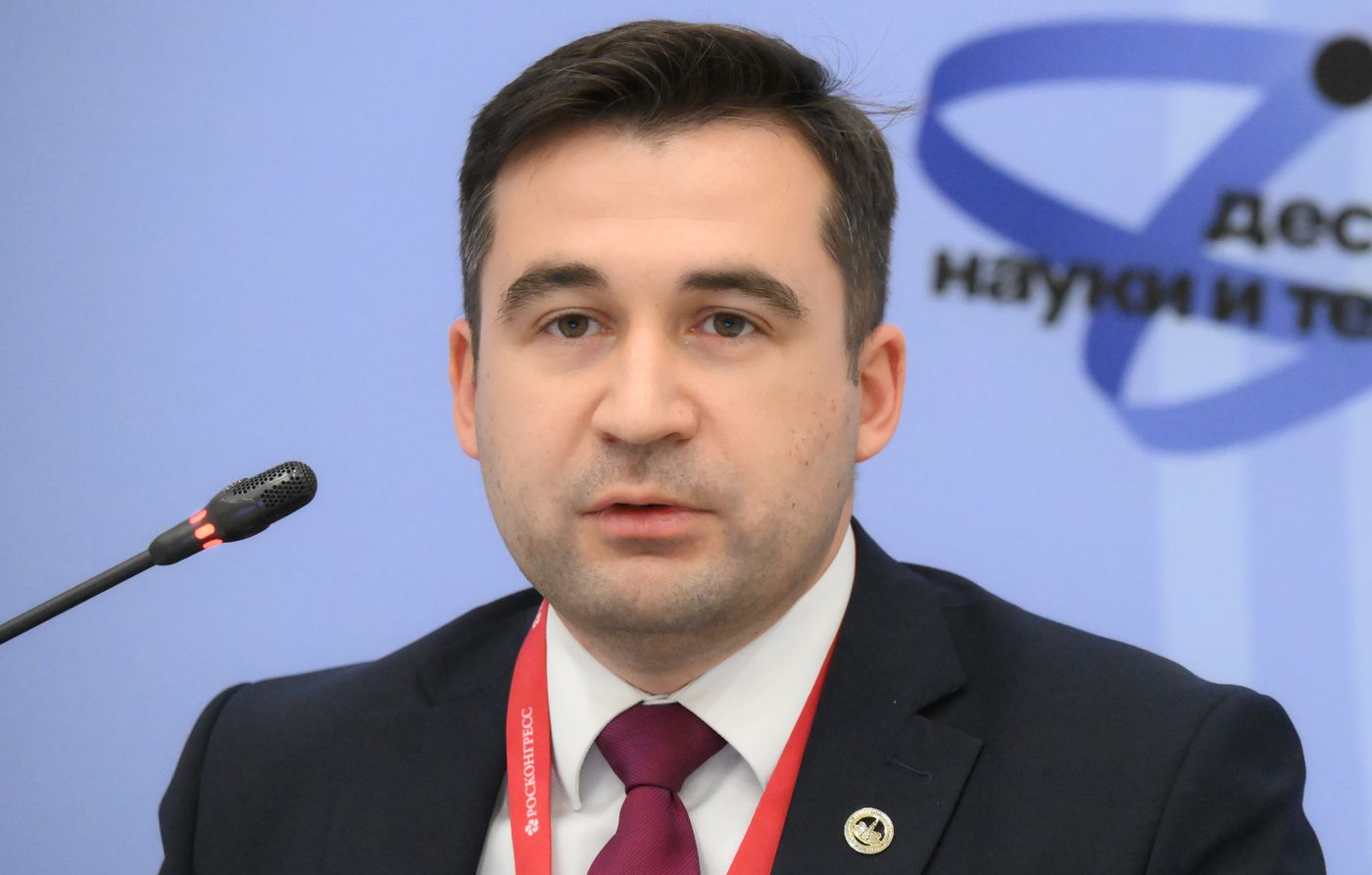 2025 Young Scientists Congress. SKIF SRF: Infrastructure for Russian Scientific Achievement
