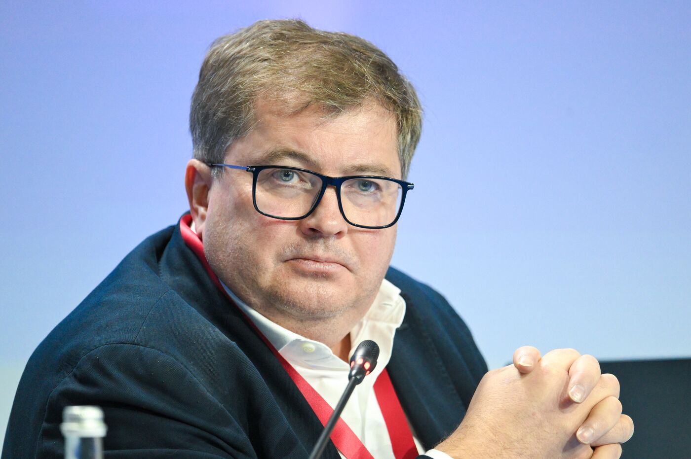 2025 Young Scientists Congress. Strategic Partnerships and Competition between University and Academic Research: How and Where Can Young Scientists Realize Their Potential?