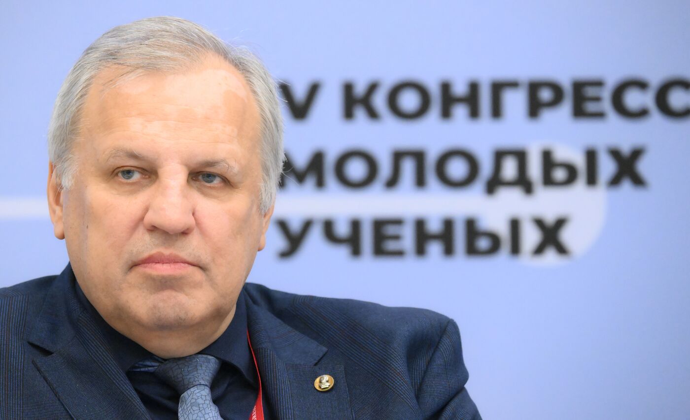 2025 Young Scientists Congress. SKIF SRF: Infrastructure for Russian Scientific Achievement