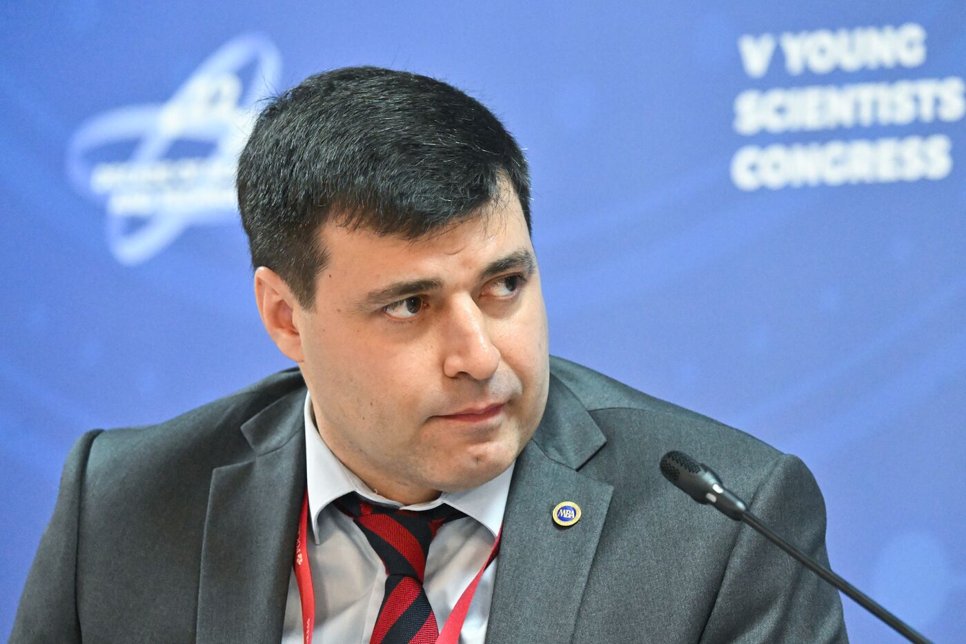 2025 Young Scientists Congress. Growing in Russia: Architecture for Developing Human Capital at the Local Level