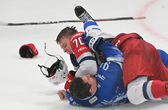 Russia Ice Hockey Kontinental League Dynamo - Lokomotiv