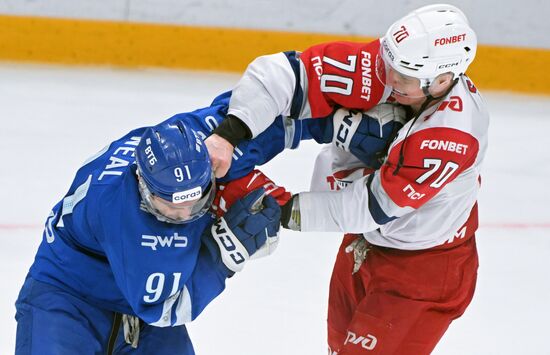 Russia Ice Hockey Kontinental League Dynamo - Lokomotiv