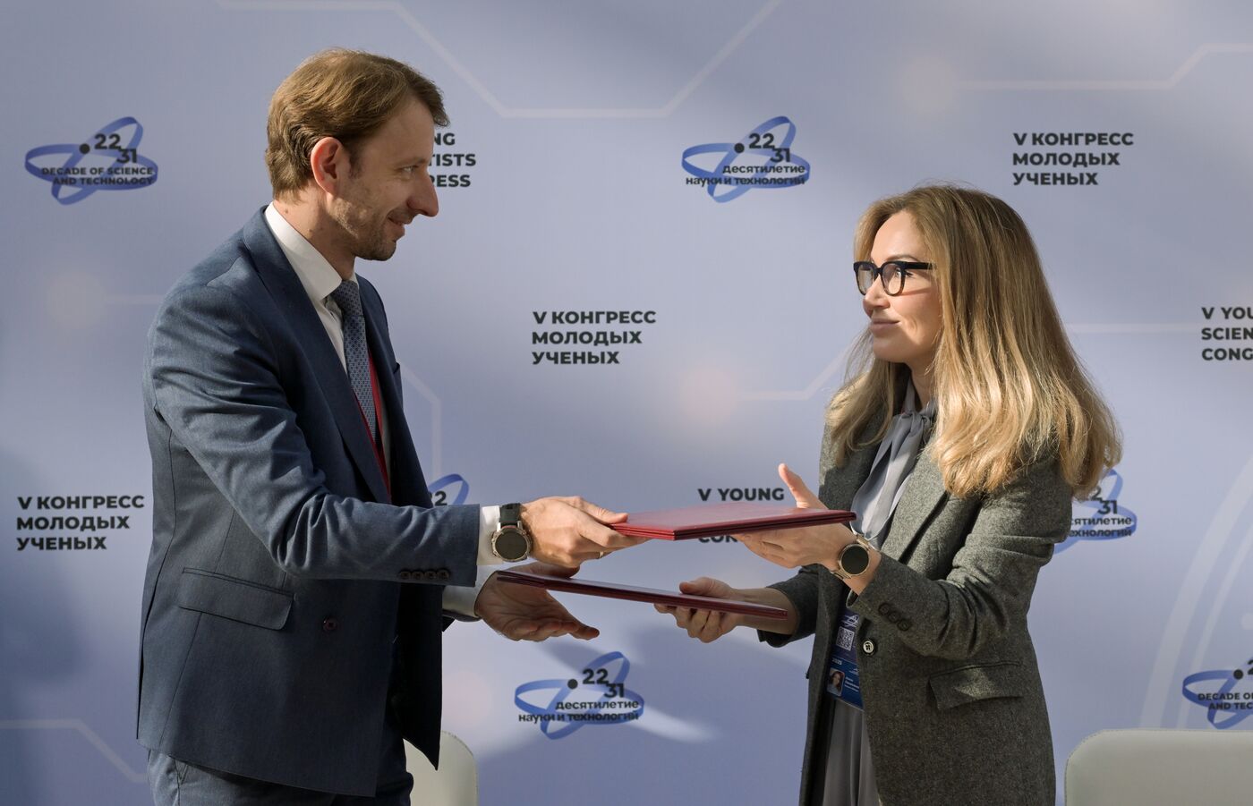 2025 Young Scientists Congress. Signing ceremonies