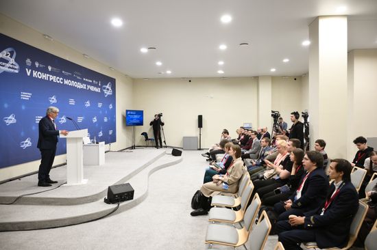2025 Young Scientists Congress. The Present and Future of Metal-Ion Batteries