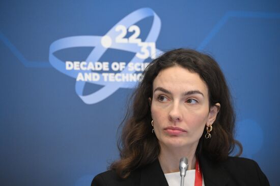 2025 Young Scientists Congress. The Floating University Ecosystem: From Schoolchildren to PhDs