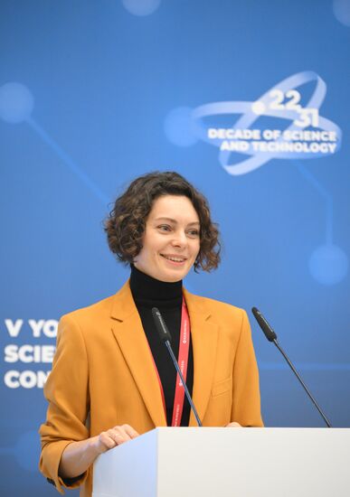 2025 Young Scientists Congress. The Floating University Ecosystem: From Schoolchildren to PhDs