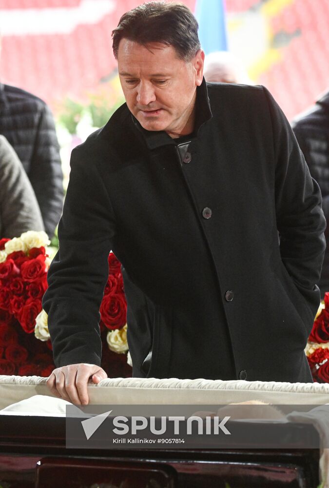 Russia Olympic Football Champion Simonyan Death