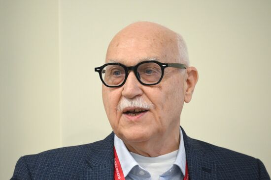 2025 Young Scientists Congress. Lecture. Biophotonics – The Science of the Future: Innovative Approaches to Solving Problems in Biomedical Imaging and Phototherapy
