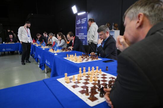 2025 Young Scientists Congress. Simultaneous chess display