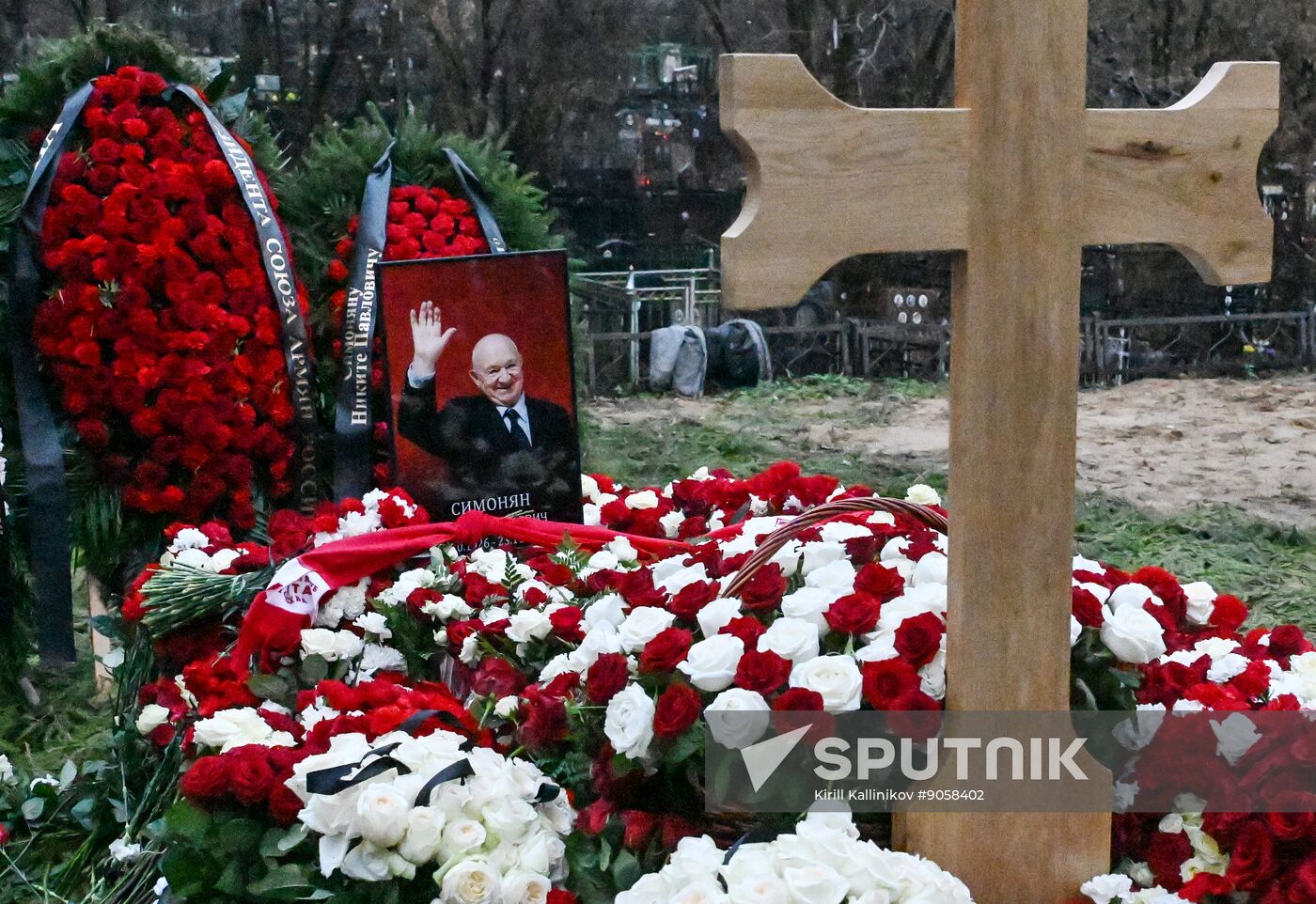 Russia Olympic Football Champion Simonyan Death