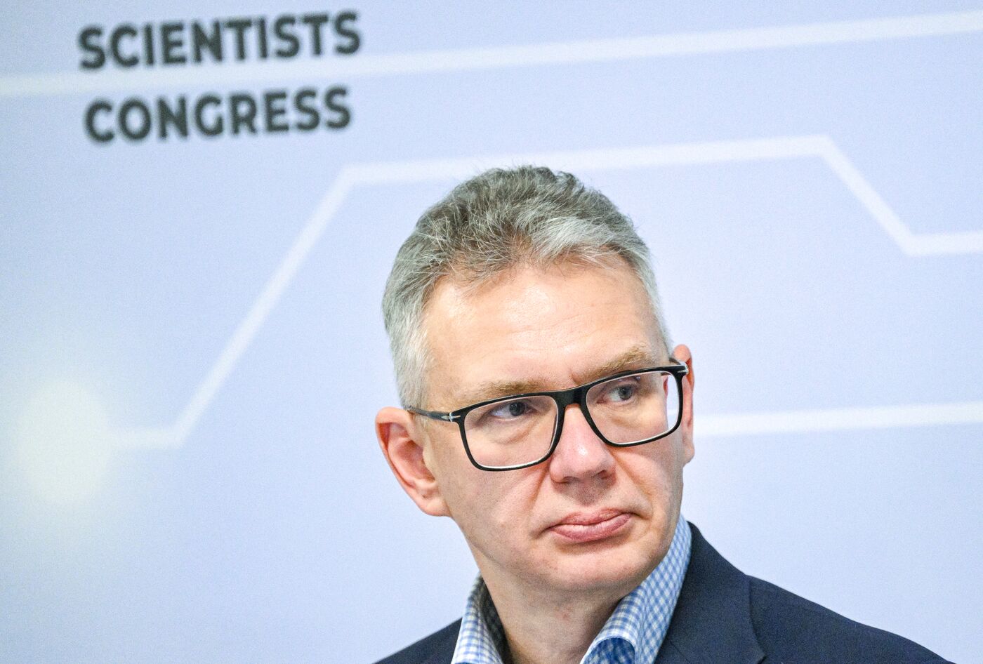 2025 Young Scientists Congress. Designing the Future: From Scientific Projects to Visual Images