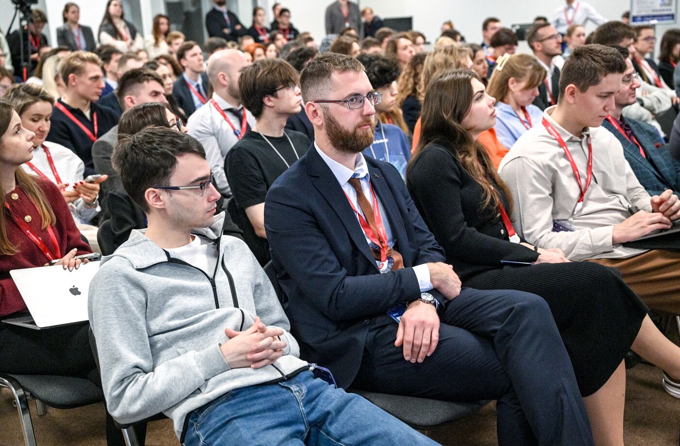 2025 Young Scientists Congress. AI Journey: Diving into the World of Artificial Intelligence