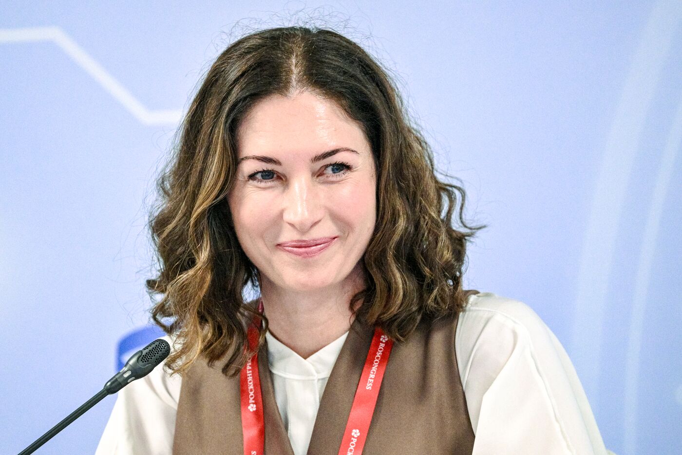 2025 Young Scientists Congress. Adapting Scientists’ Stories for Films and TV Series