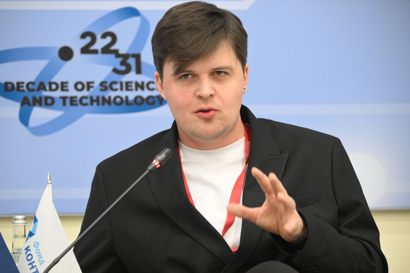 The 2025 Young Scientists Congress. Learning from Our Mistakes: The Failures Making Us Stronger