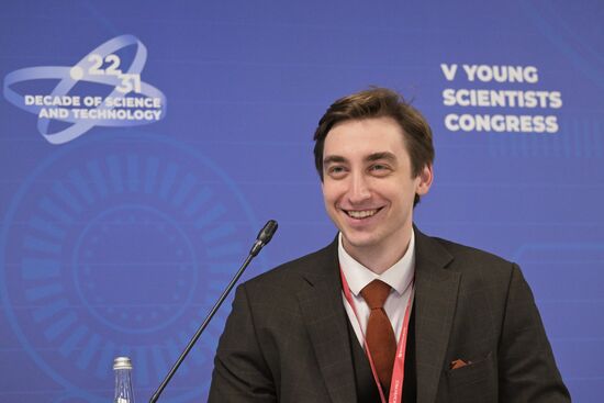 2025 Young Scientists Congress. Doctors in the Era of Rapid Change: Expertise and Continuing Education to Adapt to New Challenges