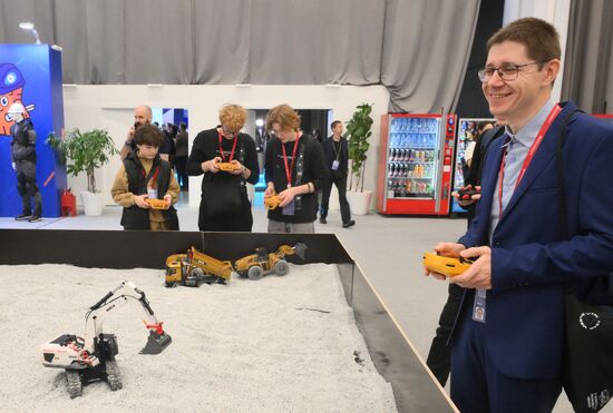 The 2025 Young Scientists Congress. Credit is mandatory when using the photo. Location: Russia, Federal territory 'Sirius'. Author: Evgeny Biyatov. 2025 Young Scientists Congress