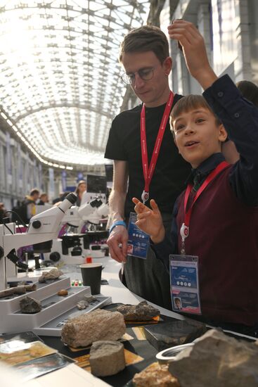 The 2025 Young Scientists Congress. Ivan Sidorenko, inventor from Donetsk. Credit is mandatory when using the photo. Location: Russia, Federal territory 'Sirius'. Author: Vladimir Astapkovich. 2025 Young Scientists Congress