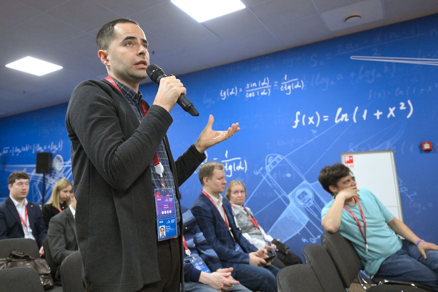 2025 Young Scientists Congress. Science in 10 Minutes: Presentation of RSF Youth Projects