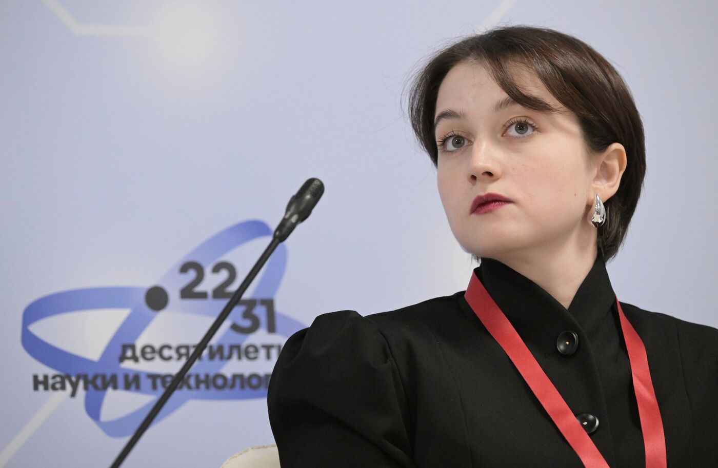 2025 Young Scientists Congress. DNA Through the Ages: The Past and Future of Paleogenetics