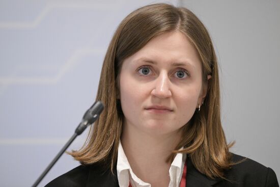 2025 Young Scientists Congress. DNA Through the Ages: The Past and Future of Paleogenetics