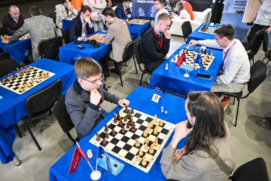 2025 Young Scientists Congress. Roscongress Dice Chess Cup