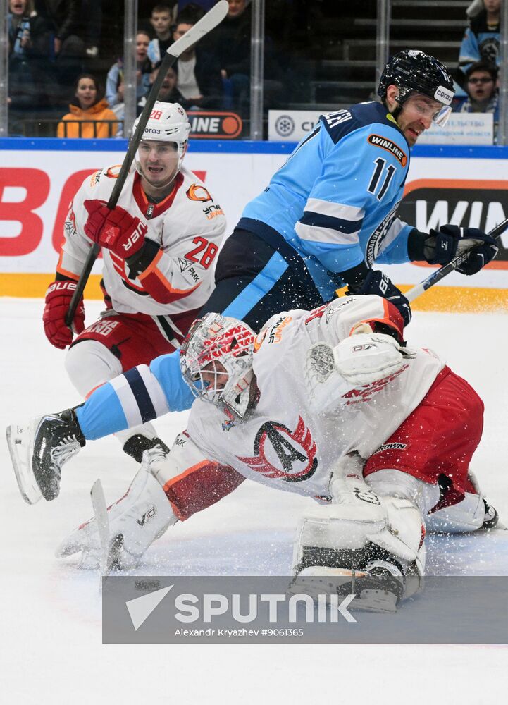 Russia Ice Hockey Kontinental League Sibir - Avtomobilist