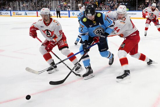 Russia Ice Hockey Kontinental League Sibir - Avtomobilist