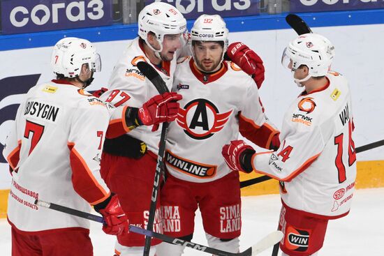 Russia Ice Hockey Kontinental League Sibir - Avtomobilist