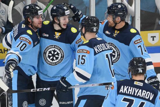 Russia Ice Hockey Kontinental League Sibir - Avtomobilist