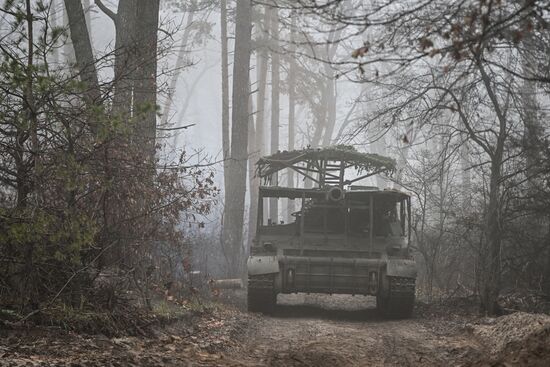 Russia Ukraine Military Operation Giatsint-S Artillery Unit