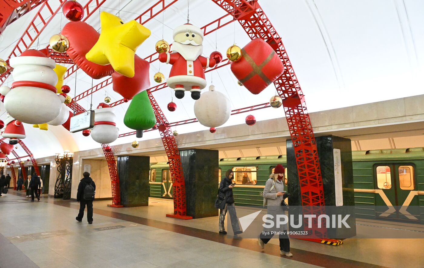 Russia New Year Season Preparations