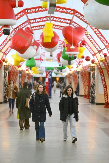 Russia New Year Season Preparations