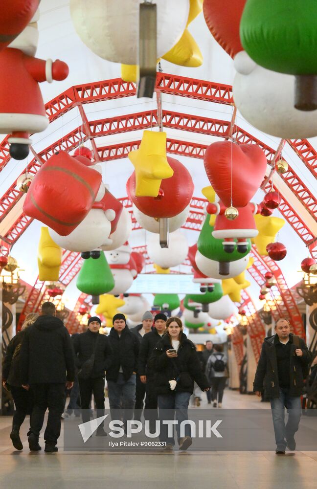 Russia New Year Season Preparations