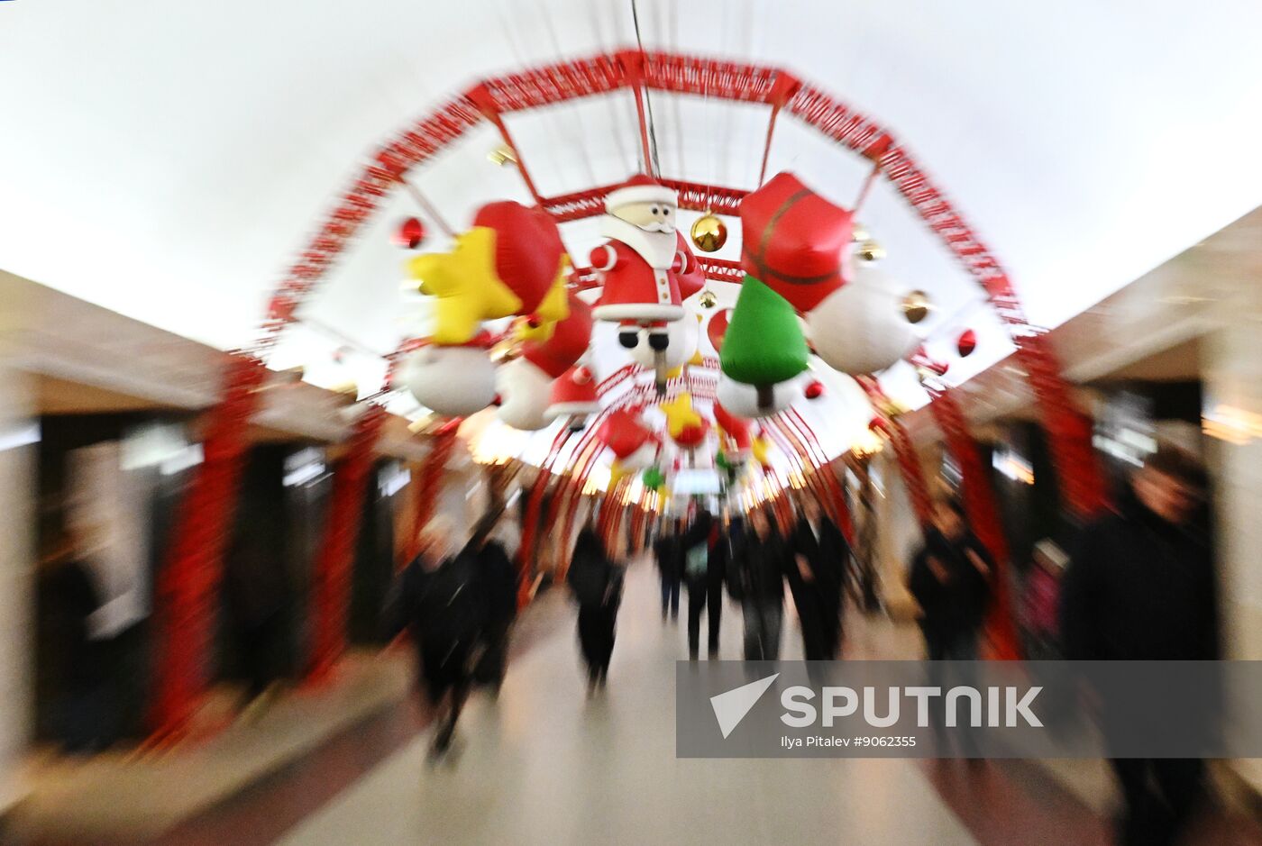 Russia New Year Season Preparations