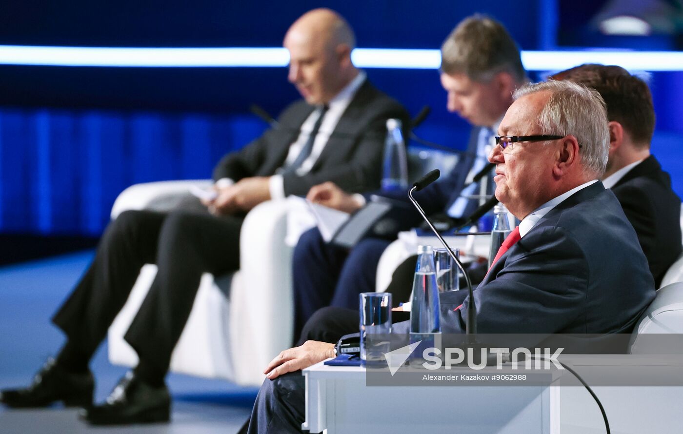 Russia Putin VTB Investment Forum