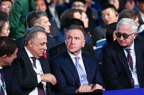 Russia Putin VTB Investment Forum
