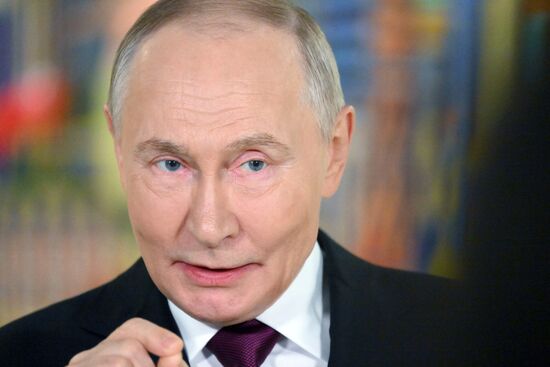 Russia Putin VTB Investment Forum