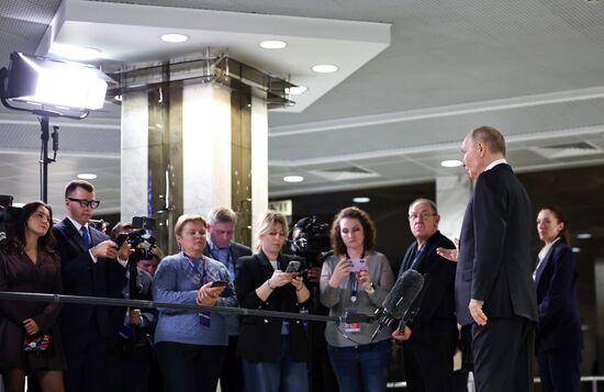 Russia Putin VTB Investment Forum