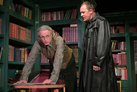 Russia Theatre Choice