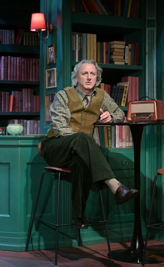 Russia Theatre Choice