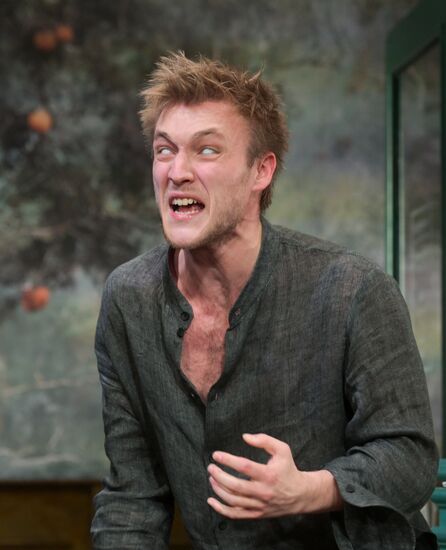 Russia Theatre Choice