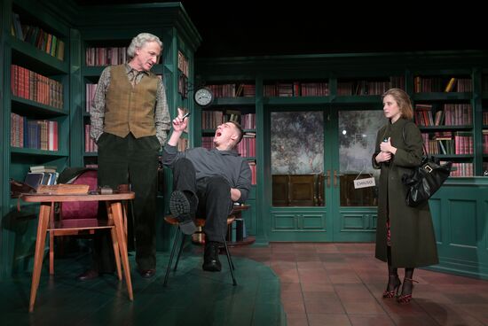 Russia Theatre Choice