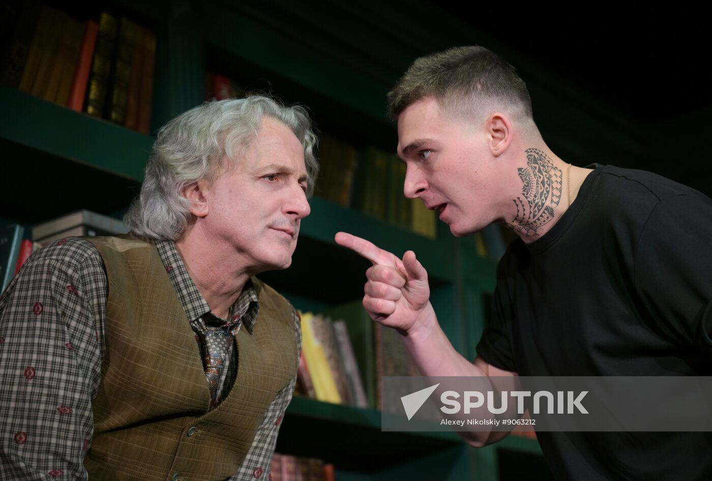 Russia Theatre Choice