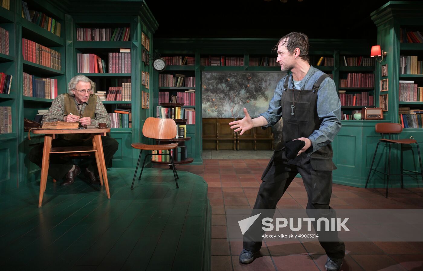 Russia Theatre Choice