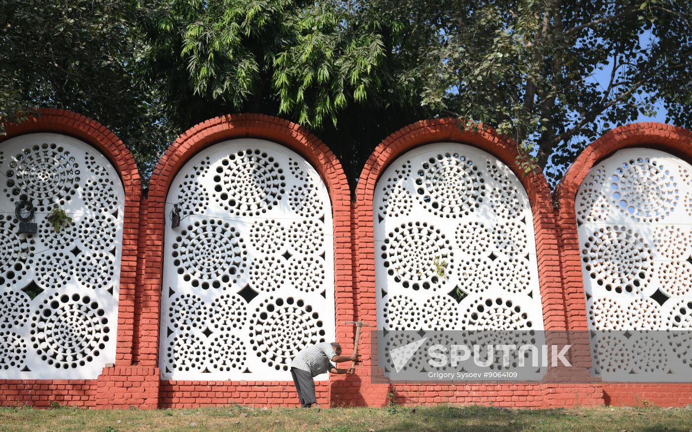 India Delhi Daily Life